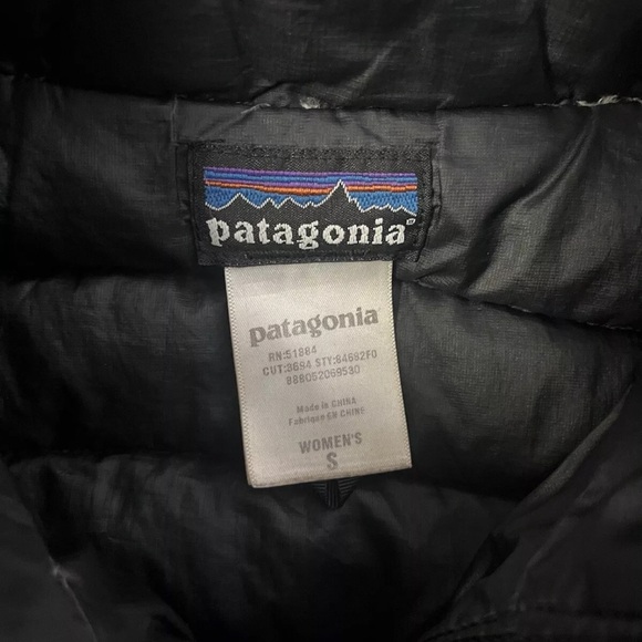 Patagonia Women’s SMALL Nano Puff Black Quilted Jacket Recycled Good Cond.*holes - Picture 4 of 14
